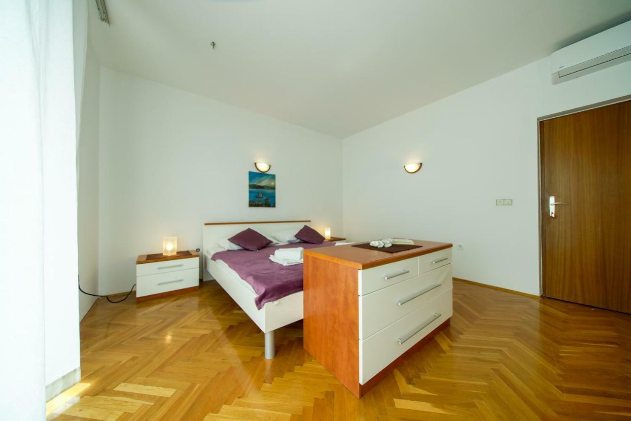Apartments L&L Dugi Rat Exteriér fotografie